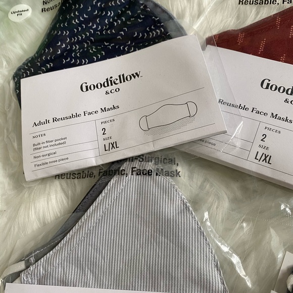 Goodfellow adult cloth facial masks bundle - Picture 3 of 7